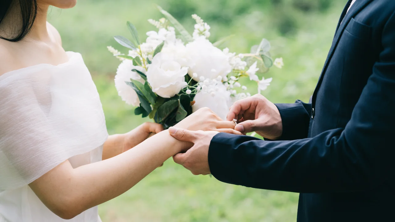 Only one third of young South Koreans feel positively about marriage, survey finds