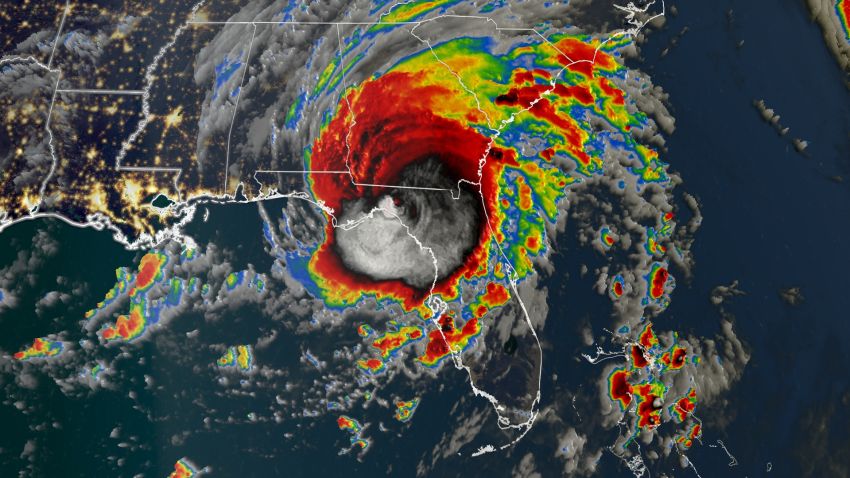 Hurricane Idalia makes landfall in Florida as a dangerous Category 3 storm (cnn.com)