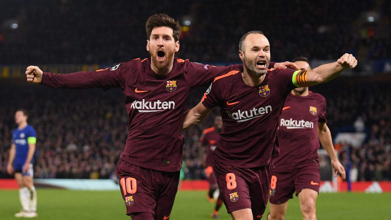 LONDON, ENGLAND - FEBRUARY 20:  Lionel Messi of Barcelona celebrates his equaliser with team mate Andres Iniesta during the UEFA Champions League Round of 16 First Leg match between         Chelsea FC and FC Barcelona at Stamford Bridge on February 20, 2018 in London, United Kingdom.  (Photo by Mike Hewitt/Getty Images)