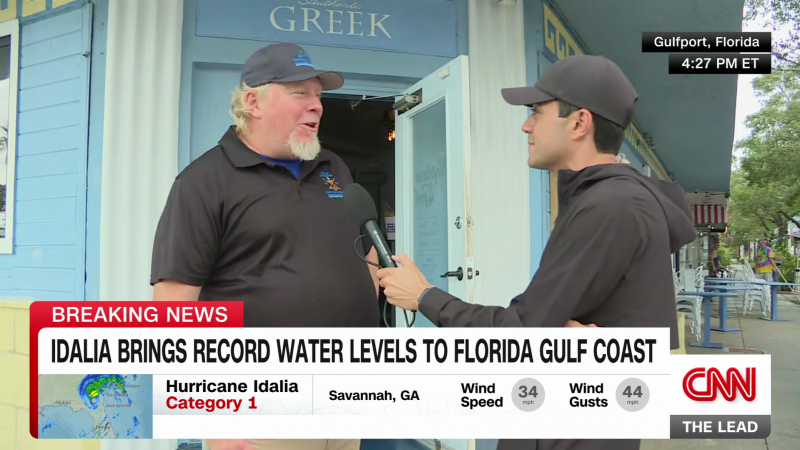 CNN’s Carlos Suarez talks with the mayor of Gulfport just hours after Hurricane Idalia swept through Florida | CNN