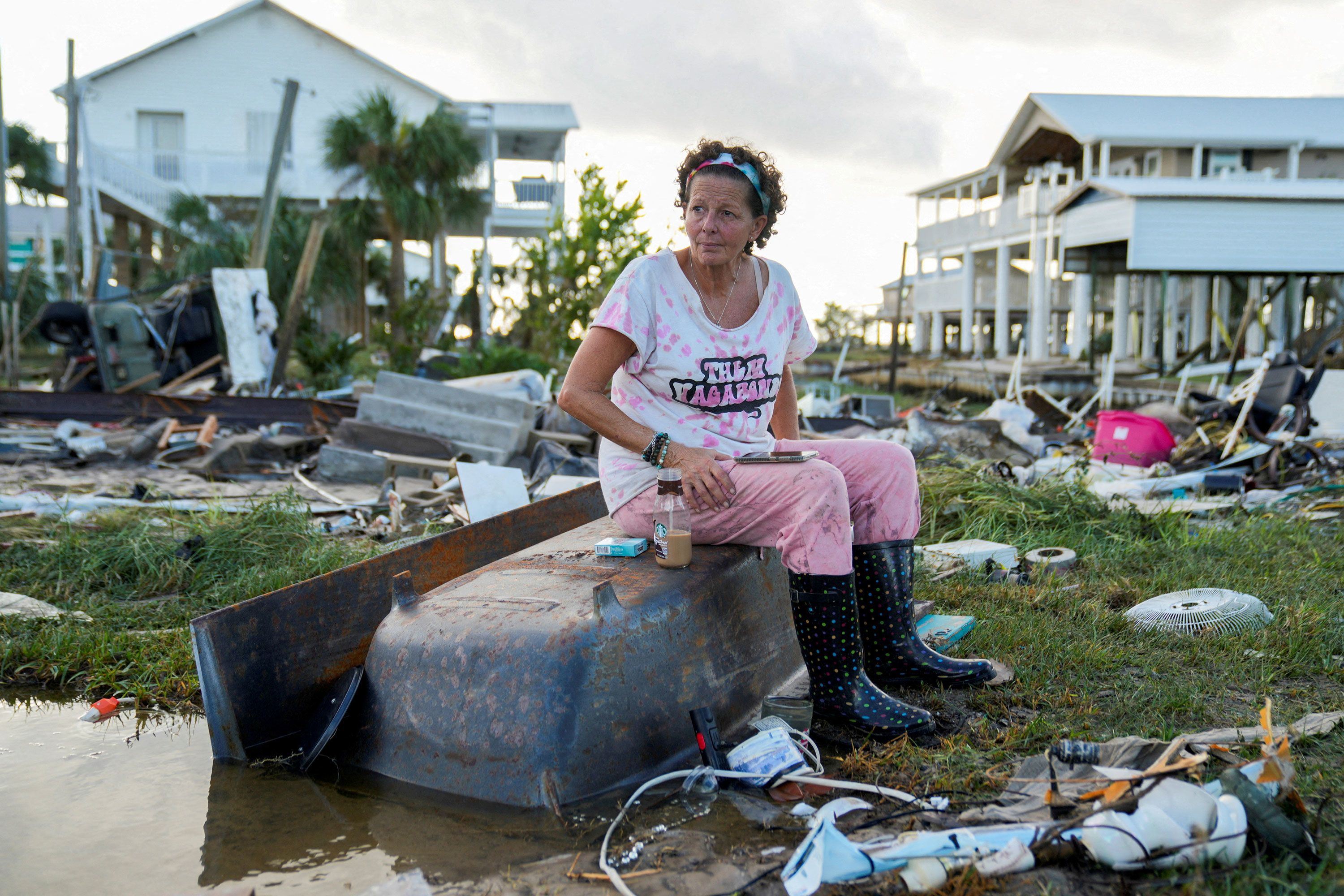 Hurricane Ian targets Florida: MLB, NFL, NCAA brace for