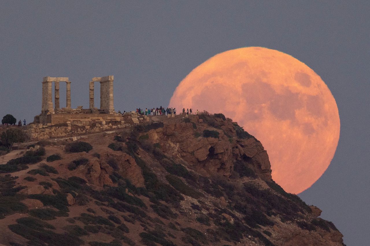 Photos The super blue moon CNN