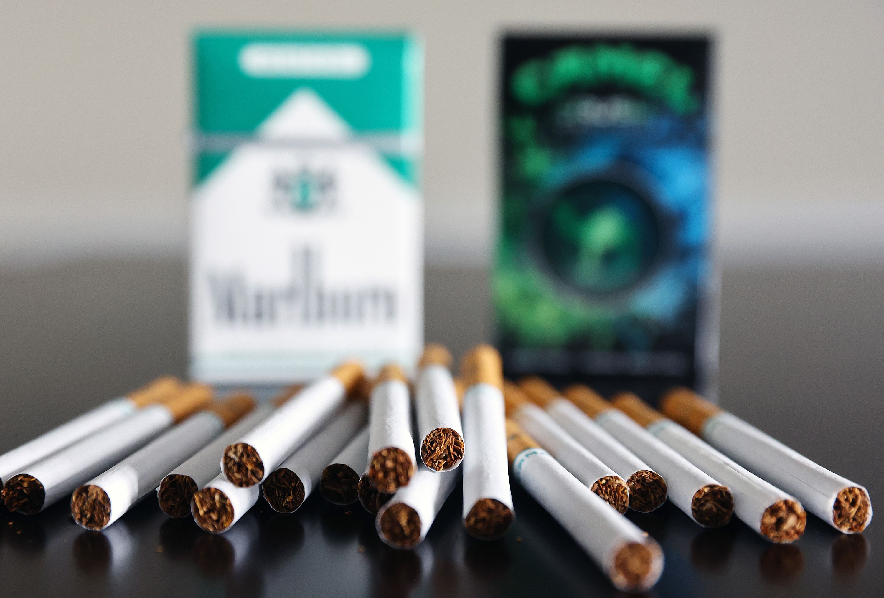 Tobacco CEO sees end to cigarette sales in Britain in 10 years