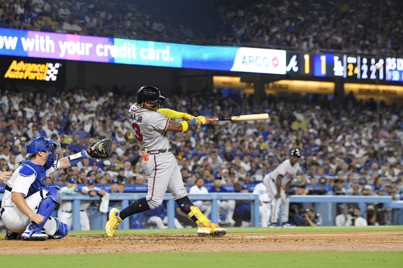 Ronald Acuña Jr. Makes MLB History With 30 Home Runs And 60 Stolen ...