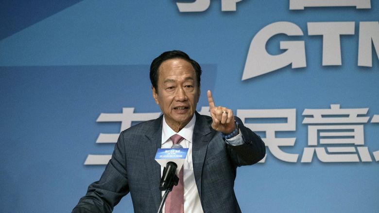 Terry Gou, founder of Apple supplier Foxconn, announces his bid to become Taiwan's president on August 28 in Taipei.
