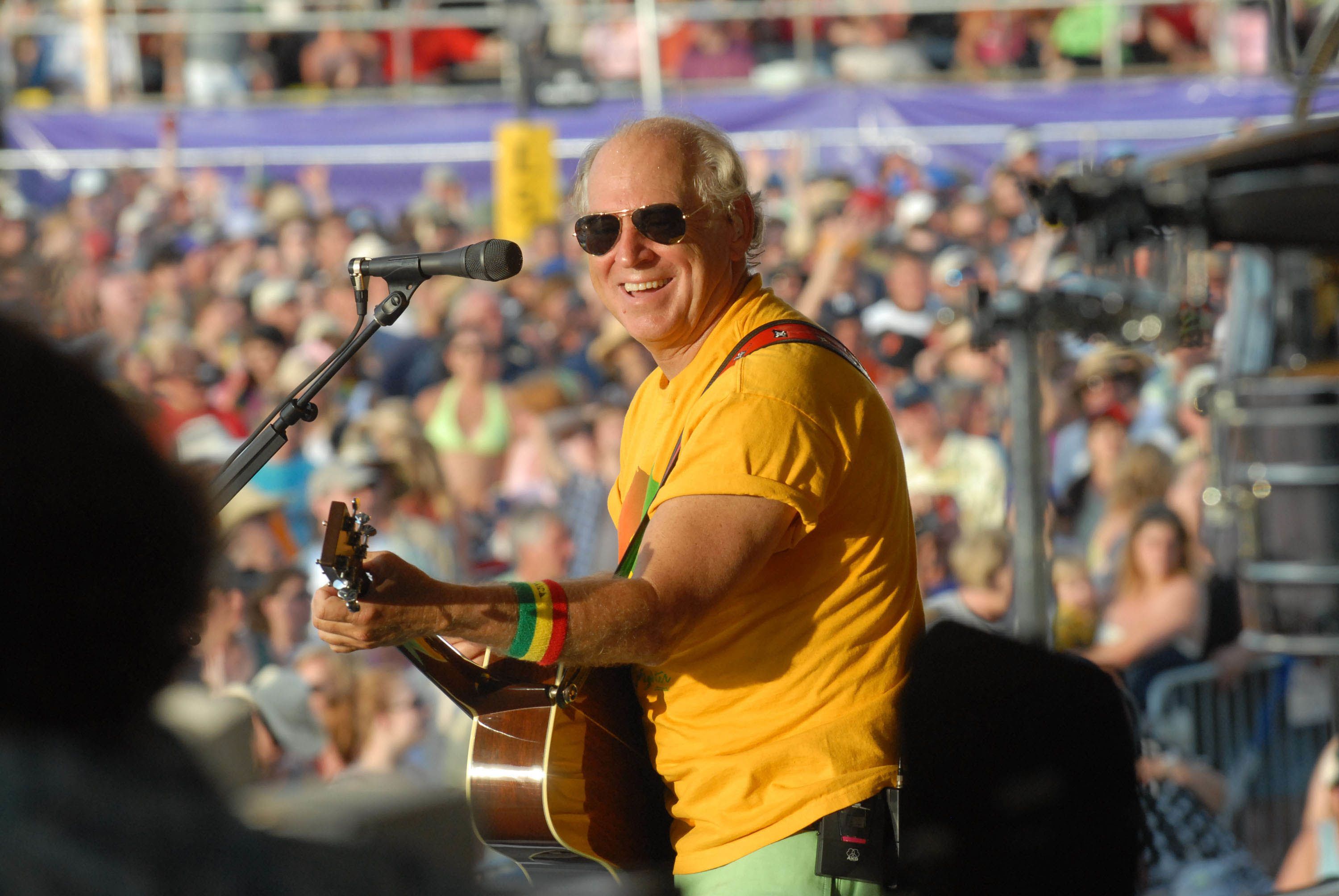 Jimmy Buffett performs during the 2006 New Orleans Jazz & Heritage Festival.