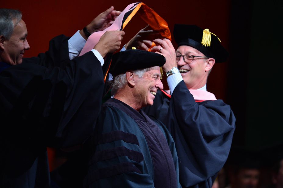 Buffett receives an honorary doctorate in music from the University of Miami in 2015. 