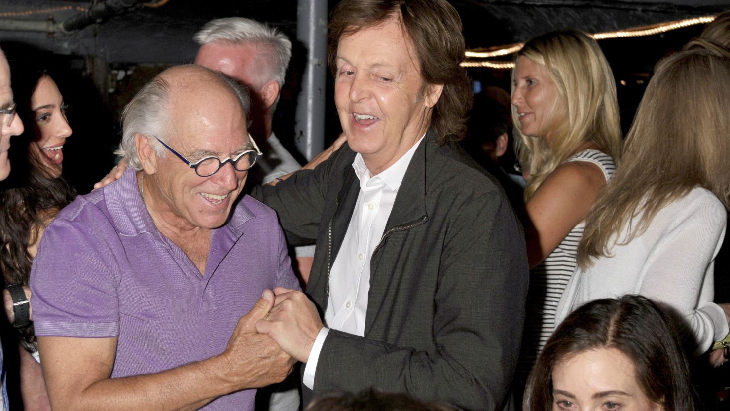 Jimmy Buffett and Paul McCartney in New York in 2013. 