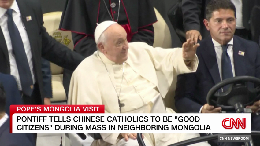 exp Pope Mongolia catholic mass holmes 09041ASEG3 cnni world_00002520.png
