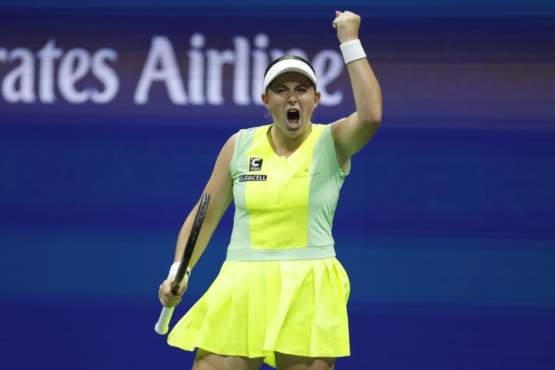 US Open Defending champion Iga Świątek stunned by Jelena Ostapenko CNN