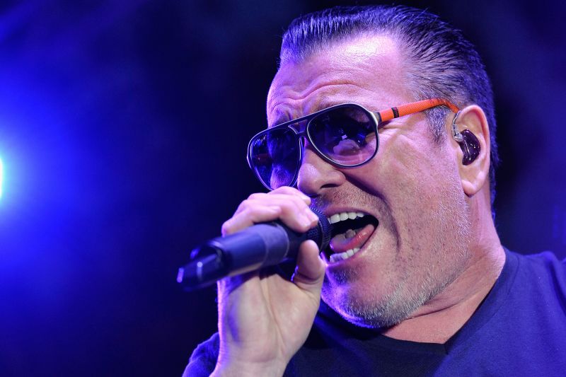 Steve Harwell: Smash Mouth Original Lead Singer Is In Hospice Care ...