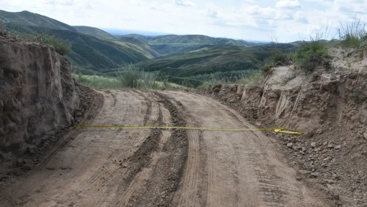 "#NEWS: Two people detained in China for damaging Great Wall with excavator 
Two people have been detained in China after allegedly damaging a section of the Great Wall in Shanxi Province with an excavator, according to state broadcaster CCTV. 
Authorities in Youyu County said they received a report on August 24 that a gap in the wall was created in Yangqianhe Township, CCTV reported.
After an investigation, police found a 38-year-old man and a 55-year-old woman had used an excavator to breach the wall in order to create a shortcut to pass through, causing "irreversible" damage to the integrity and safety of the portion of the wall, the broadcaster said. 
The area, known as the 32nd Great Wall, is one of the surviving complete walls and watch towers dated back to Ming dynasty (1368-1644) and is listed as a provincial cultural relic site.
Police said the case continues to be investigated. 