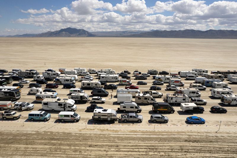 Burning Man Attendees Make A Mass Exodus After A Dramatic Weekend That ...