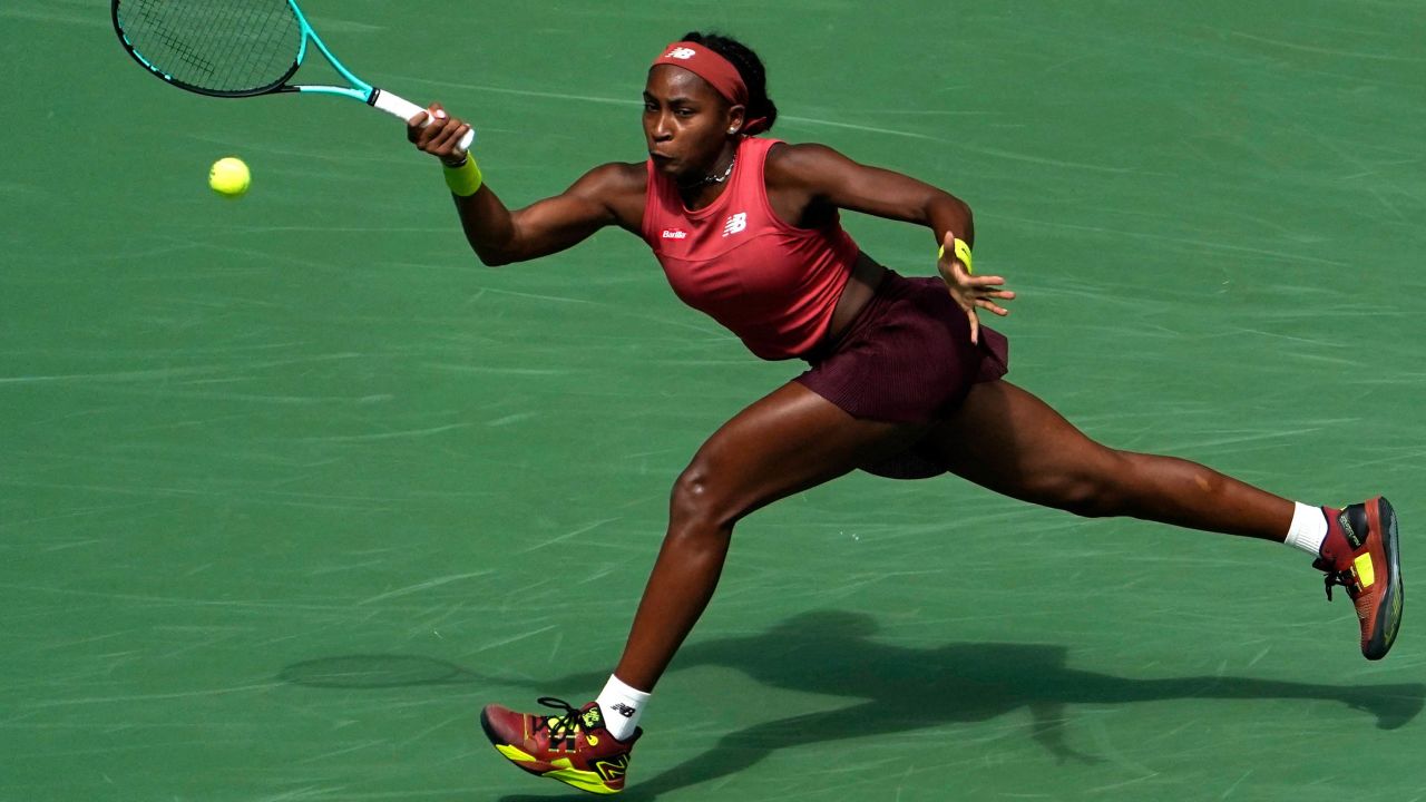 Coco Gauff will face Jelena Ostapenko in the quarterfinals.