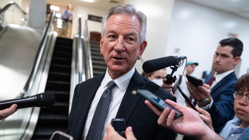 NextImg:Tuberville's Pentagon blockade and the shut-things-down view of government | CNN Politics