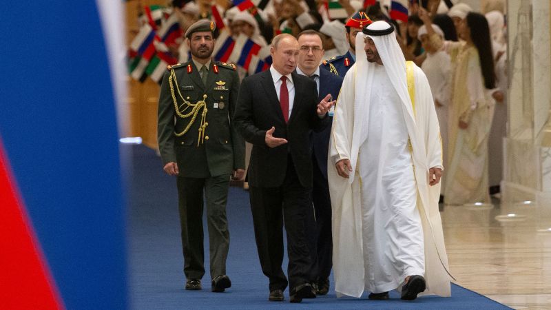 Висши западни служители са на посещение в Обединените арабски емирства