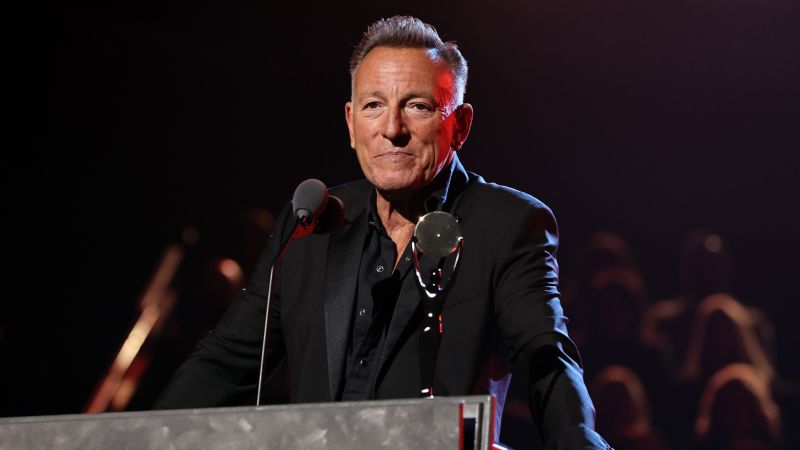 Bruce Springsteen being treated for gastrointestinal condition, postpones multiple concerts
