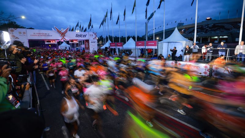 NextImg:Mexico City Marathon organizers investigating claims of cheating | CNN