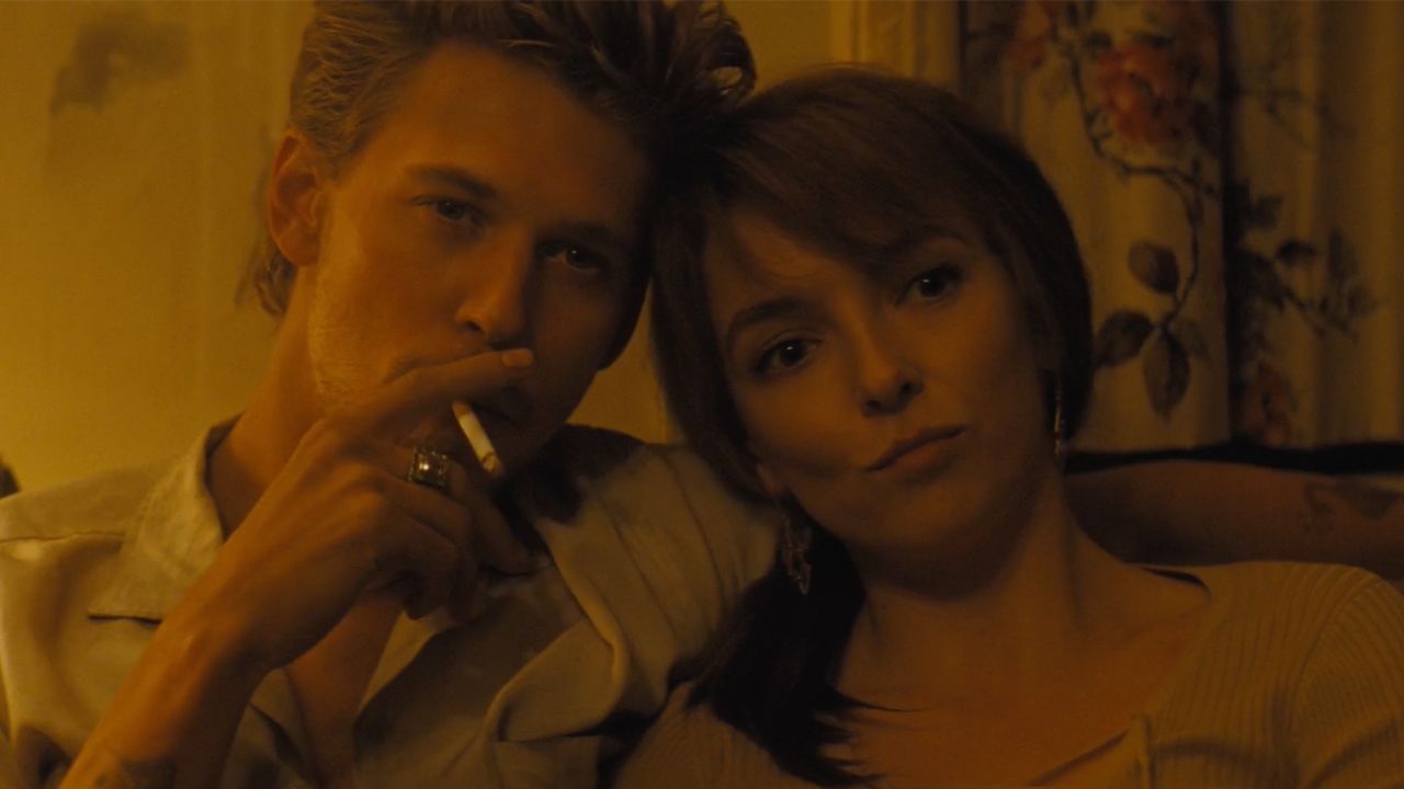Austin Butler and Jodie Comer in 'The Bikeriders'