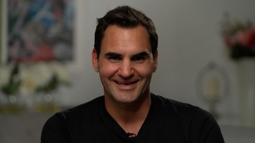 VIDEO THUMBNAIL Federer  Siya Kolisi message