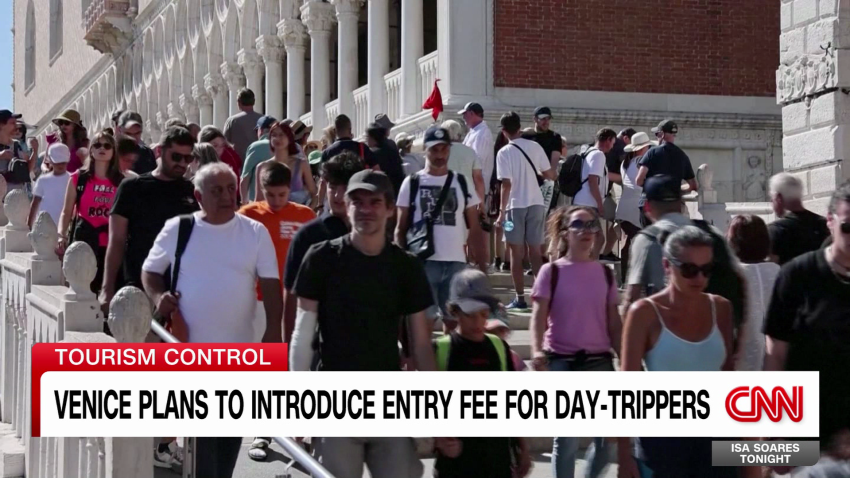 exp venice day-trippers fee plan simone venturini intv 070902PSEG2 cnni world_00002001.png