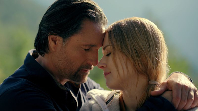 NextImg:'Virgin River' is back for Season 5 on Netflix | CNN