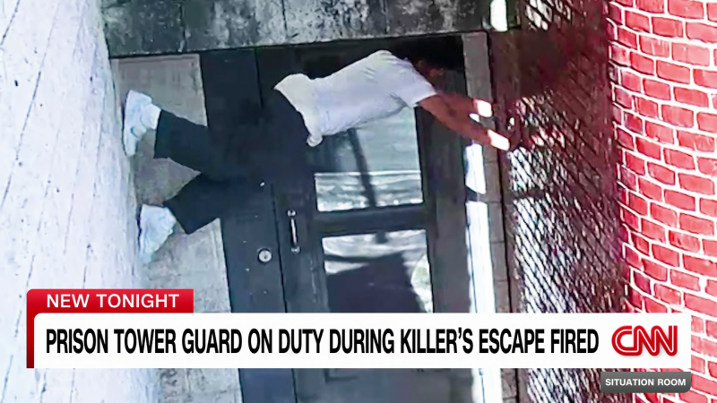 Insane video of murderer's prison escape from US prison
