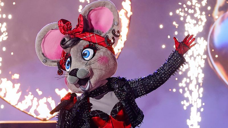 NextImg:'The Masked Singer' unmasks its biggest star yet | CNN