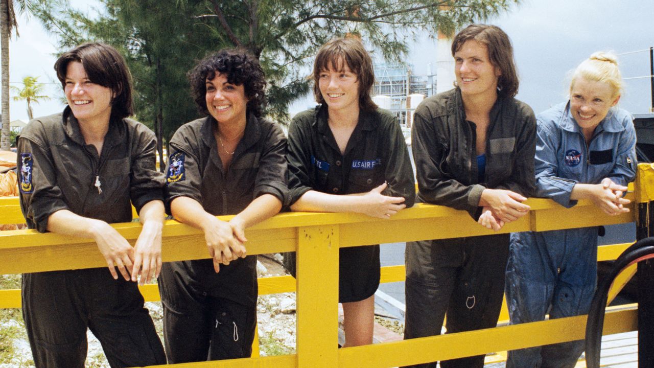 S78-33616 (31 July-2 Aug 1978) --- Taking a break from the various training exercises at a three-day water survival school held near Homestead Air Force Base, Florida are these five astronaut candidates left to right are Sally K. Ride, Judith A. Resnik, Anne L. Fisher; Kathryn D. Sullivan and Rhea Seddon.  They were among fifteen mission specialist-astronaut candidates who joined one of the pilot astronaut candidates for the training.