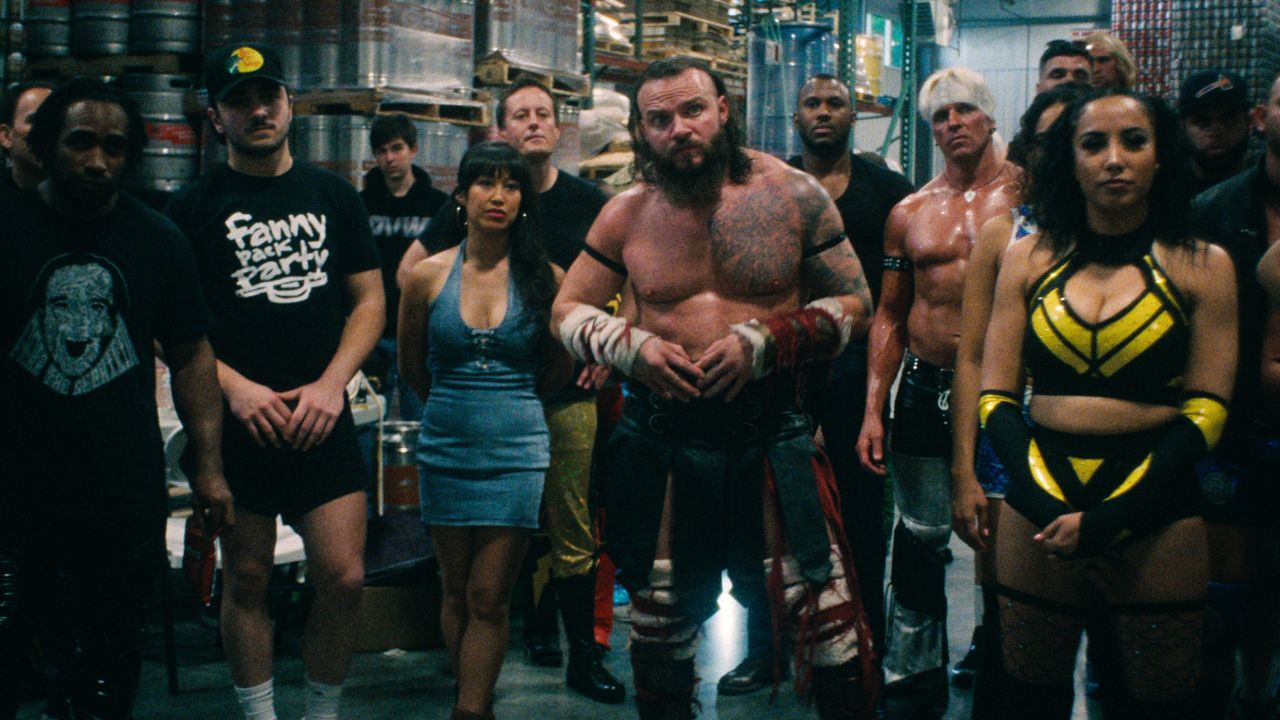 A scene from the Netflix docuseries "Wrestlers."