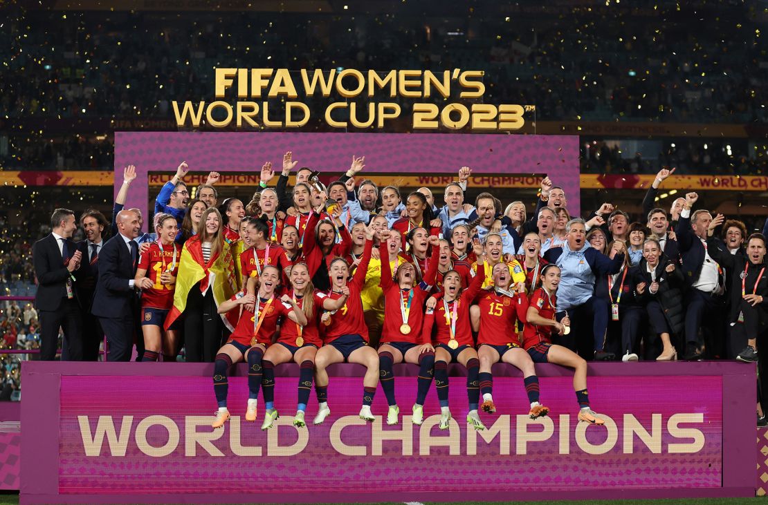 SYDNEY, AUSTRALIA - AUGUST 20:  Luis Rubiales, President of the Royal Spanish Federation joins in the celebrations as Queen Letzia of Spain lifts the trophy,  as the team celebrate at the awards ceremony after winning the FIFA Women's World Cup Australia & New Zealand 2023 Final match between Spain and England at Stadium Australia on August 20, 2023 in Sydney / Gadigal, Australia. (Photo by Catherine Ivill/Getty Images)