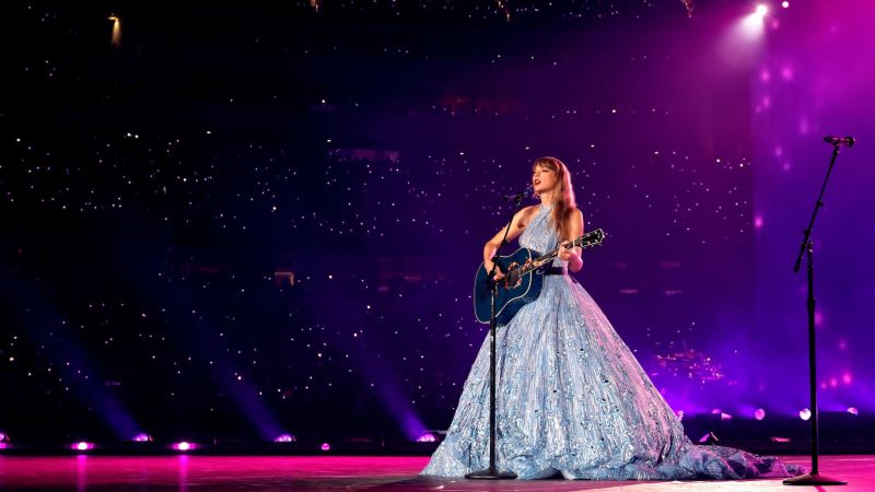 NextImg:You can host a private Swiftie party at a movie theater | CNN