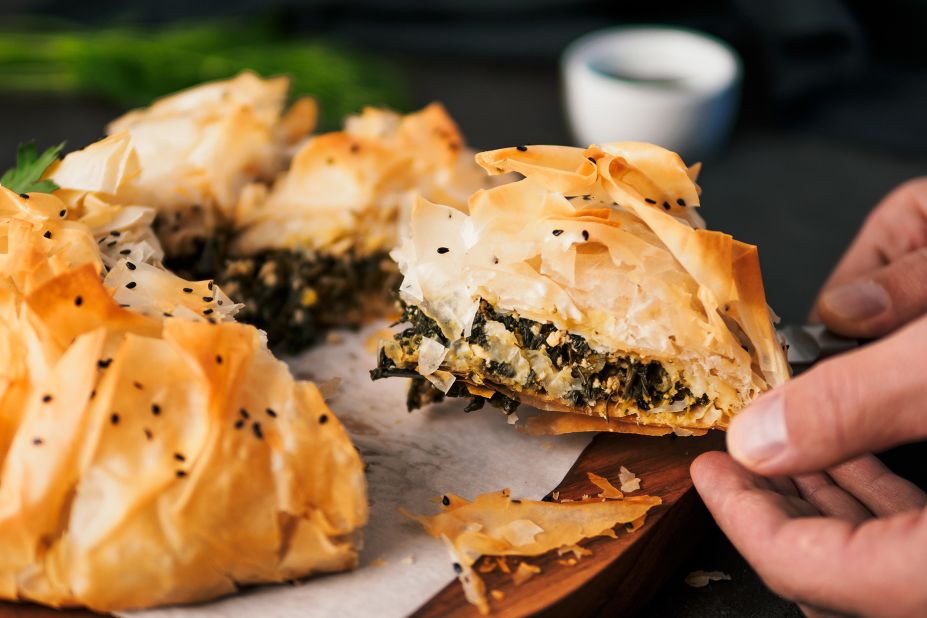 <strong>Pies (Πίτες): </strong>Greece has a long history of pie-making, with Tyropita (cheese pie), spanakopita (spinach pie), zambonopita (ham pie), kotopita (chicken pie), chortopita (pie with mountain greens) among those on offer.