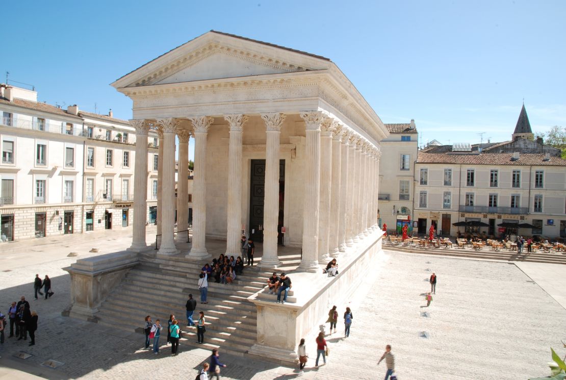 View of the Maison Carrée