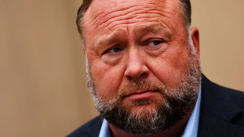 NextImg:Alex Jones spent more than $93,000 in a month, but Sandy Hook families still haven't been paid a penny, court documents show | CNN Business