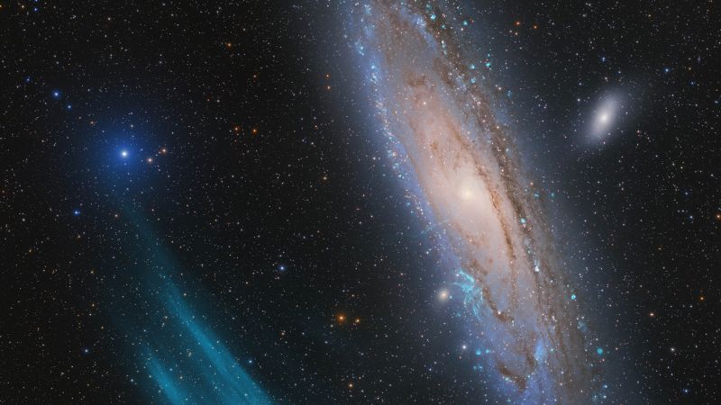 Зашеметяваща снимка на гигантски лъжички с плазмена дъга Астрономически фотограф на 2023 г.