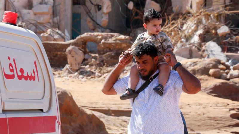 „Пълно унищожение:“ Дерна остана като военна зона от катастрофалните наводнения в Либия