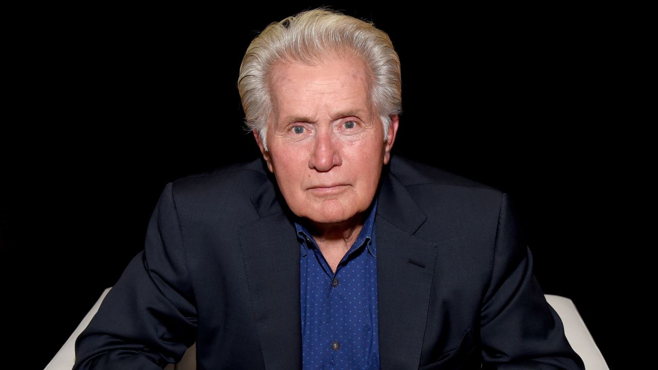 Martin Sheen attends the screening of "Molly's Game" at the Closing Night Gala at AFI FEST 2017 Presented By Audi on November 16, 2017 in Hollywood, California.