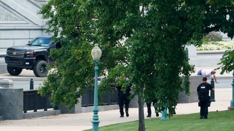 NextImg:Man who threatened to detonate bomb near US Capitol sentenced to five years probation | CNN Politics