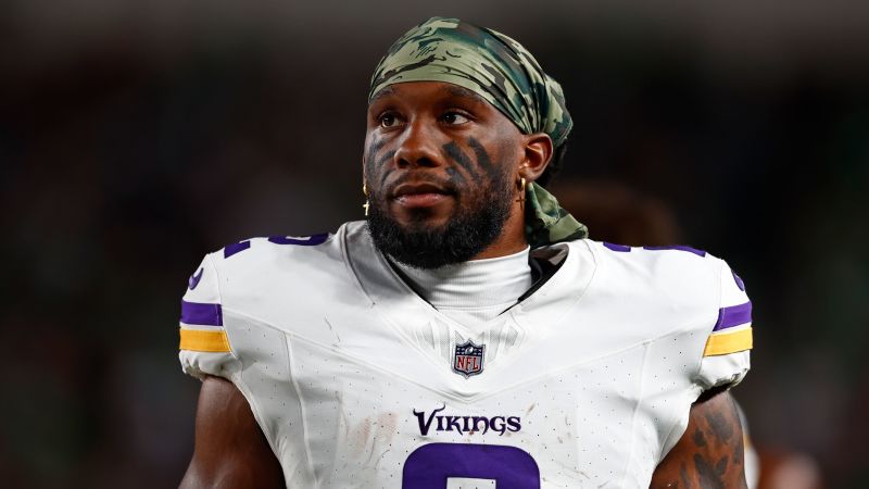 Alexander Mattison, Spieler der Minnesota Vikings, teilt die rassistischen Nachrichten, die er nach der Niederlage bei Thursday Night Football erhalten hat