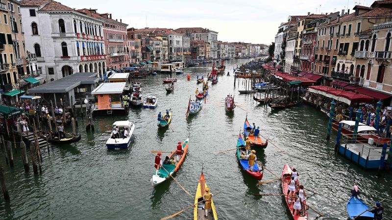 Италианският град Венеция и неговата лагуна не бяха включени в