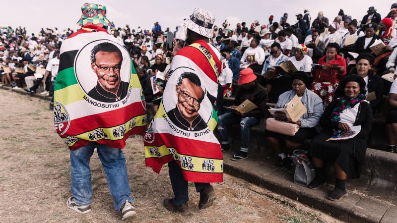 NextImg:Mourners gather in South Africa for funeral of controversial Zulu prince Mangosuthu Buthelezi | CNN