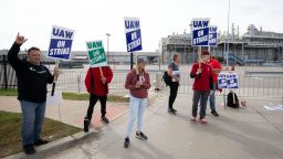 WAYNE, MICHIGAN - SEPTEMBER 16: United Auto Workers members strike at the Ford Michigan Assembly Plant on September 16, 2023 in Wayne, Michigan. This is the first time in history that the UAW is striking all three of the Big Three auto makers, Ford, General Motors, and Stellantis, at the same time. (Photo by Bill Pugliano/Getty Images)