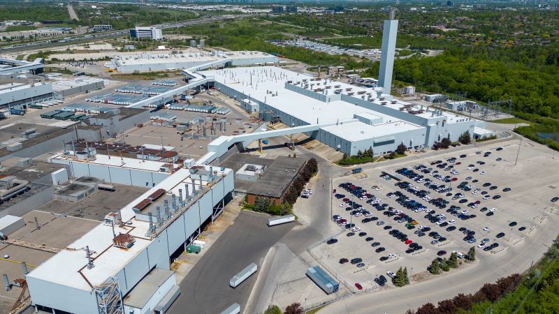 NextImg:Ford also faces strike at Canadian plants Monday night | CNN Business