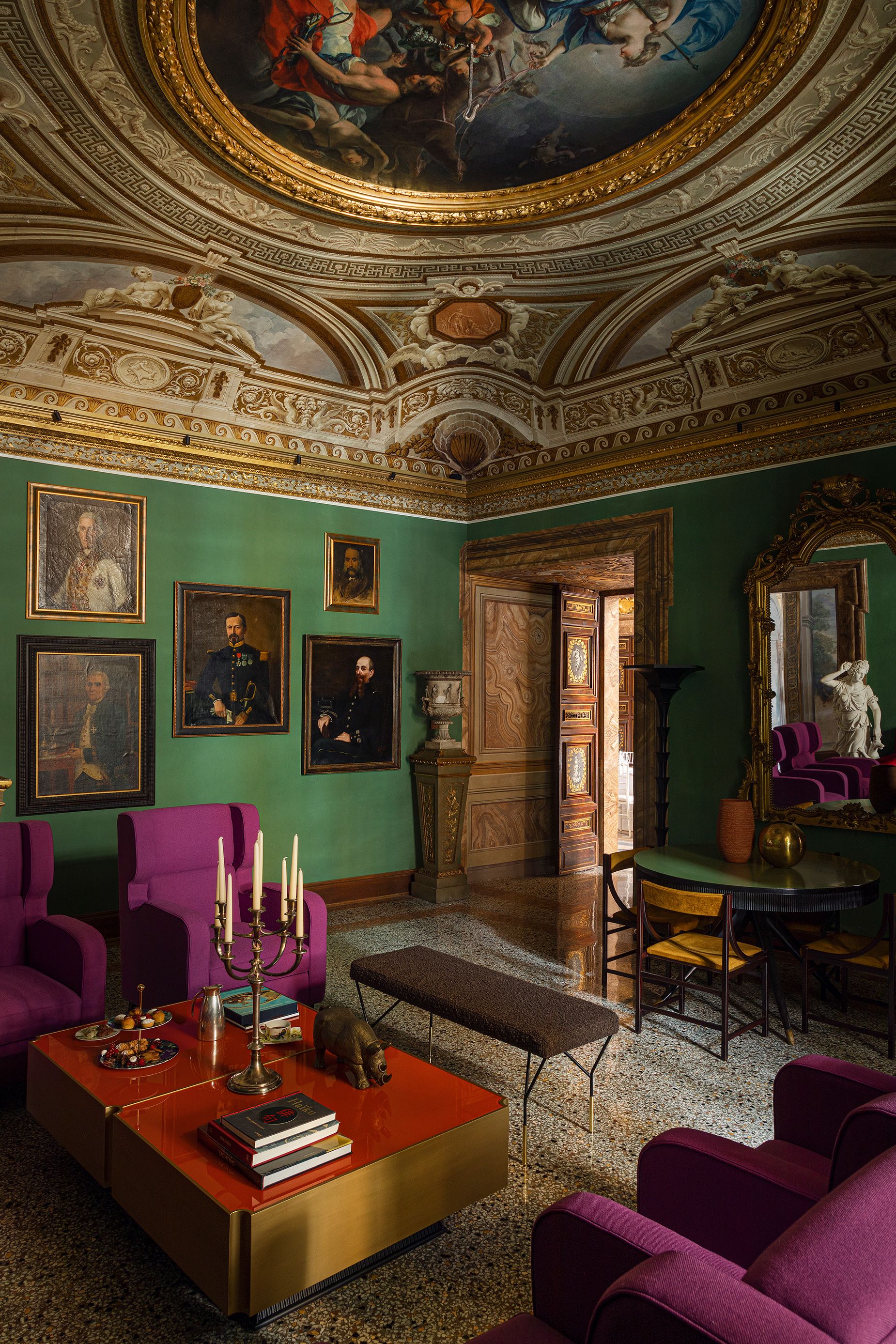 Palazzo Vilòn: Incredible historical mansion opens to overnight guests in  Rome | CNN