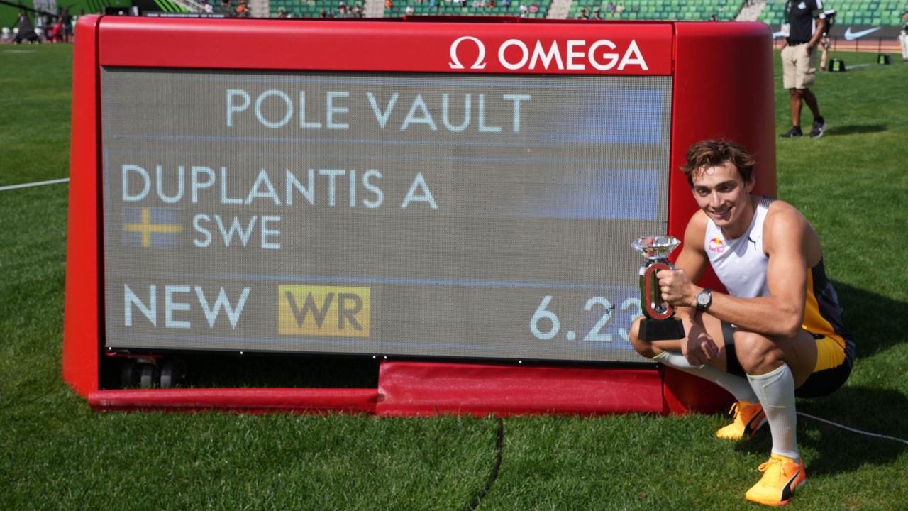Sep 17, 2023; Eugene, OR, USA; Mondo Duplantis aka Armand Duplantis (SWE) poses after winning the pole vault in a world record 20-5 1/4 (6.23m) during the Prefontaine Classic at Hayward Field. Mandatory Credit: Kirby Lee-USA TODAY Sports