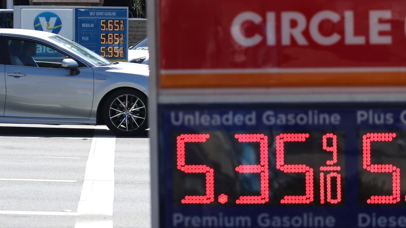 Цените на газа достигнаха върхове от 2023 г., докато петролът остава горещ