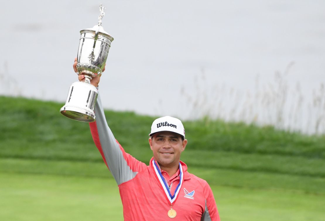 PEBBLE BEACH, CALIFORNIA - JUNE 16: Gary Woodland of the United States celebrates with the trophy after winning the 2019 U.S. Open at Pebble Beach Golf Links on June 16, 2019 in Pebble Beach, California. (Photo by Harry How/Getty Images)