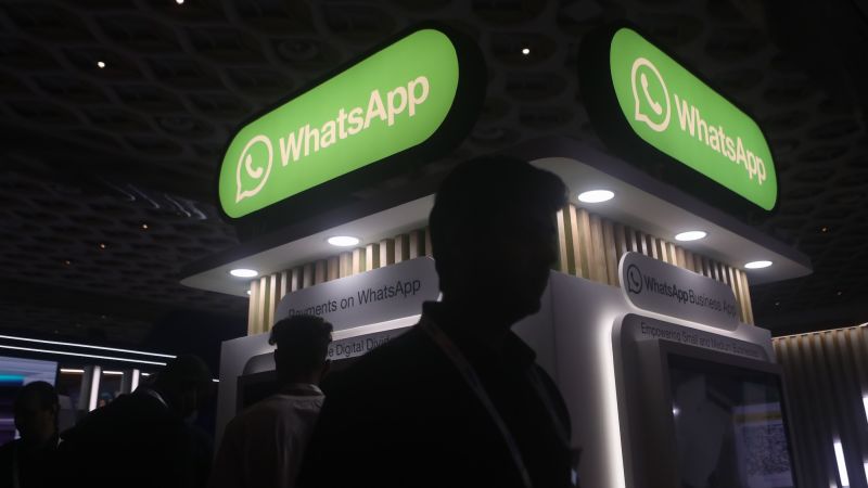 NextImg:WhatsApp adds rival in-app payment options in India commerce push | CNN Business