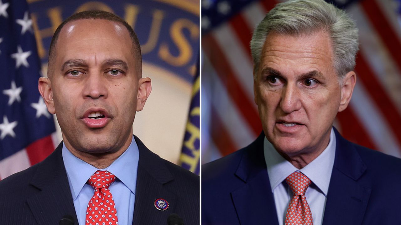 House Minority Leader Hakeem Jeffries, at left, and House speaker Kevin McCarthy, a California Republican, at right.
